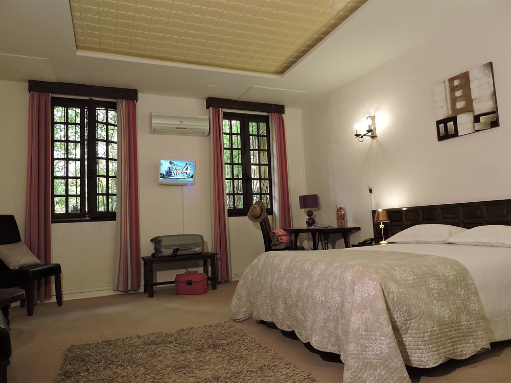Hotel De La Loge Perpignan Eksteriør bilde